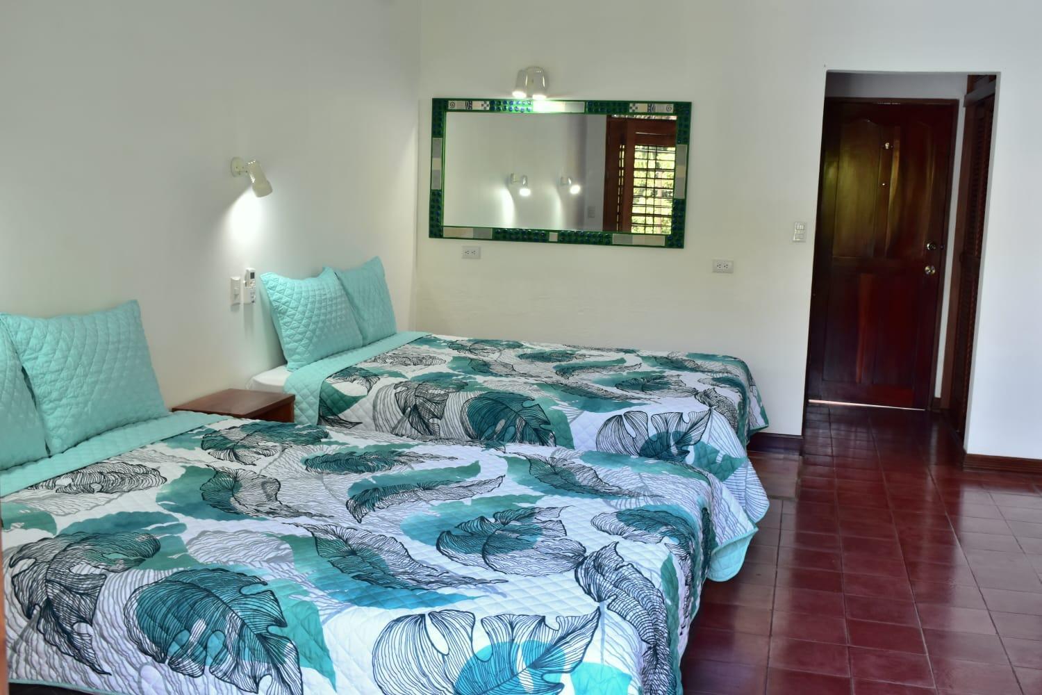 Hotel Planeta Sano Manuel Antonio Eksteriør billede