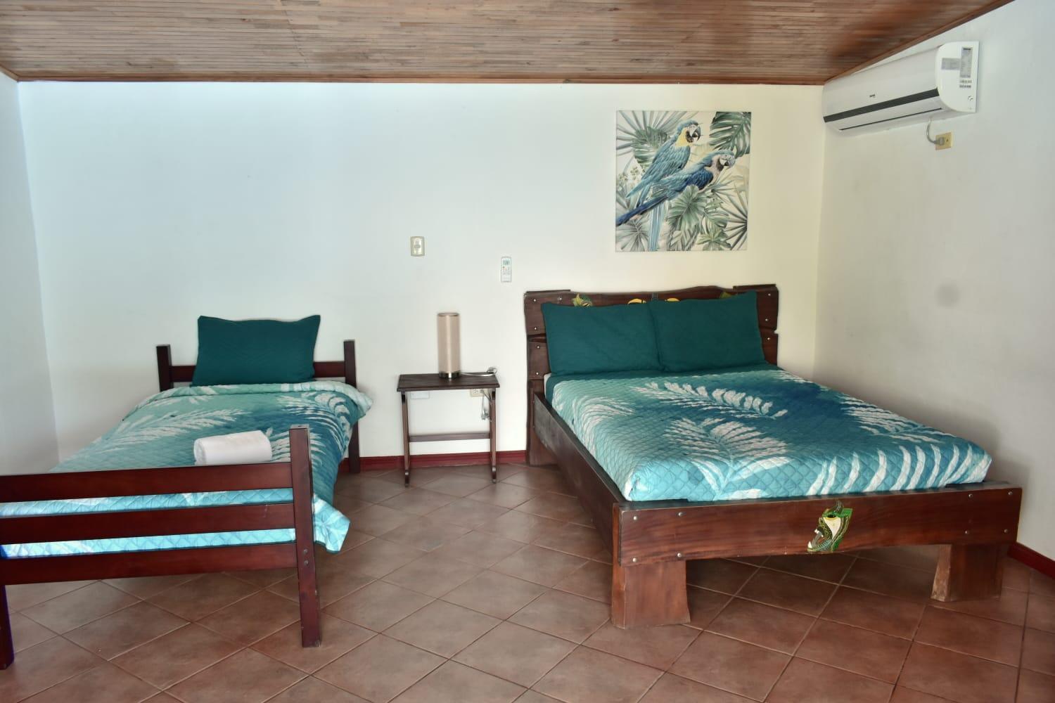 Hotel Planeta Sano Manuel Antonio Eksteriør billede