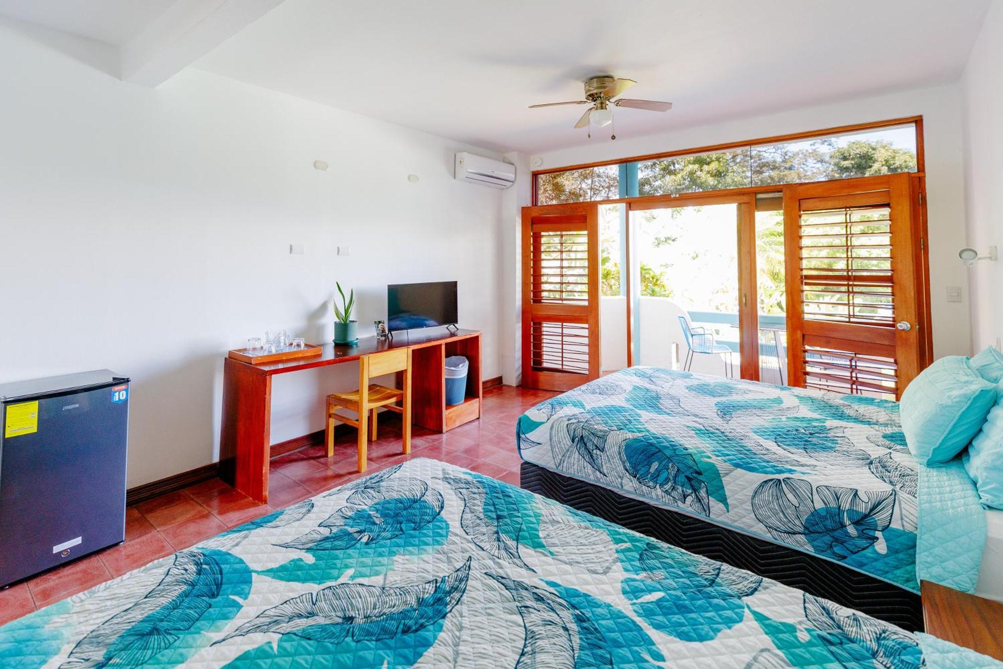 Hotel Planeta Sano Manuel Antonio Eksteriør billede