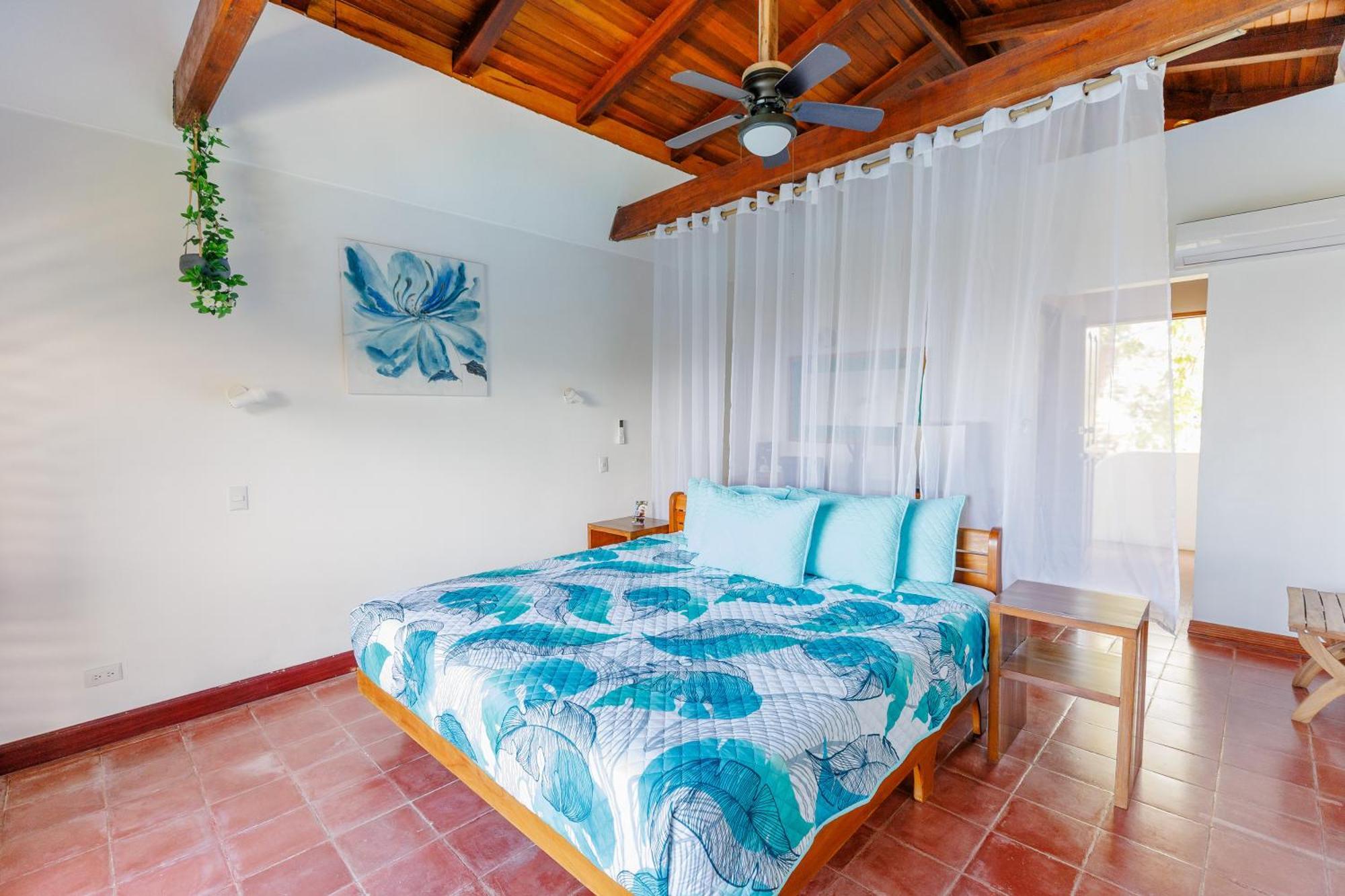 Hotel Planeta Sano Manuel Antonio Eksteriør billede