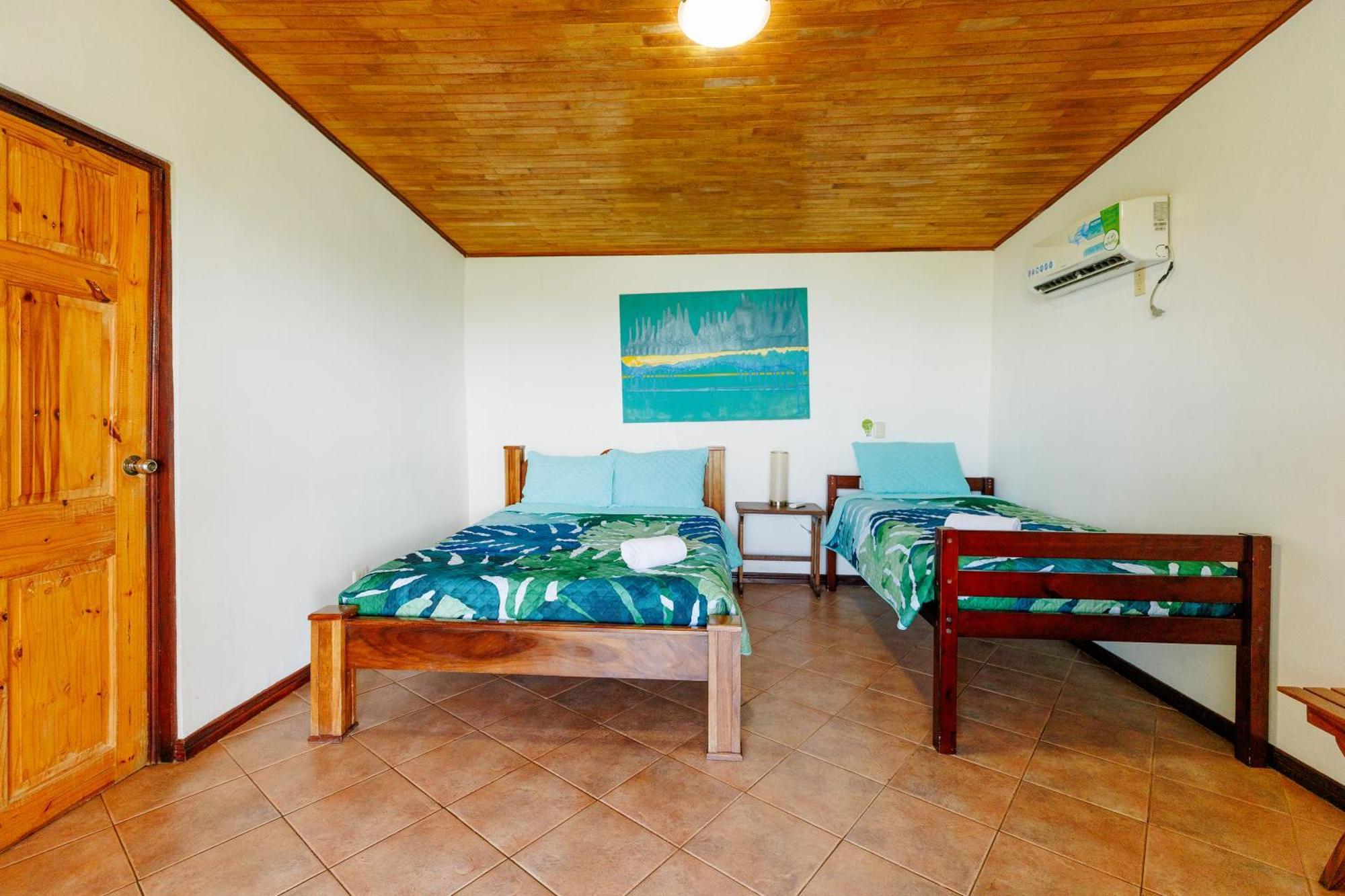 Hotel Planeta Sano Manuel Antonio Eksteriør billede